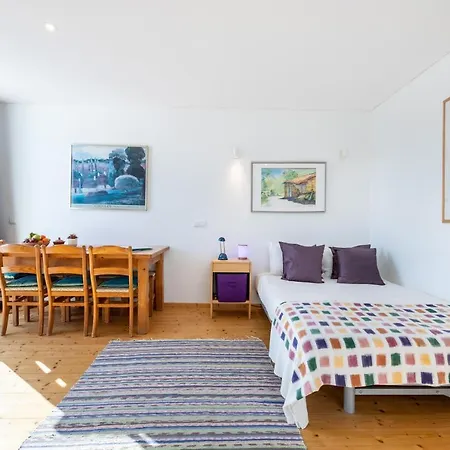 Perdiz Do Mar Apartment