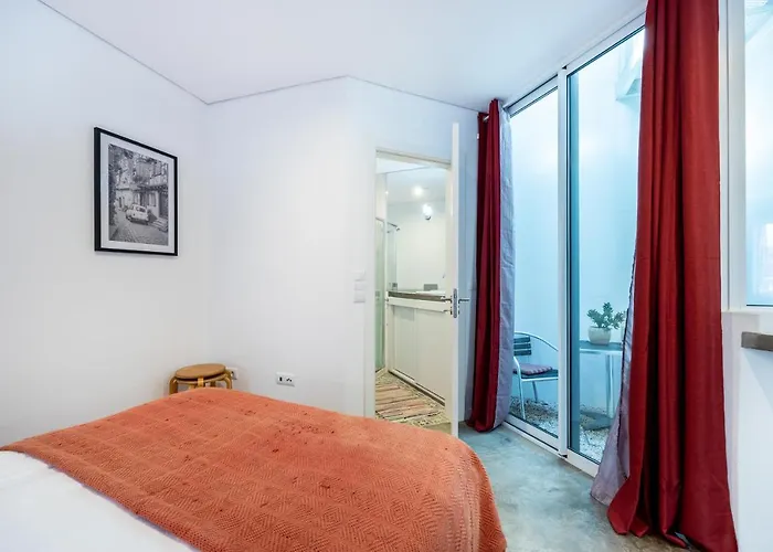 Perdiz Do Mar 公寓 *