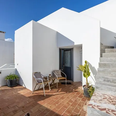 Perdiz Do Mar 아파트 오양