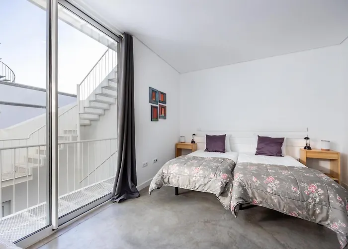 Perdiz Do Mar 아파트 *